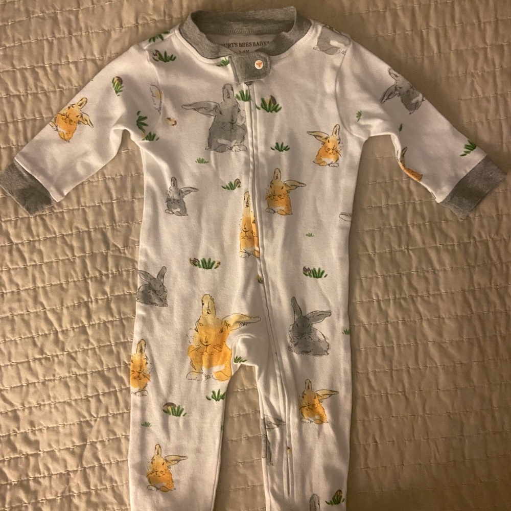 Organic Cotton Burt’s bees sleeper